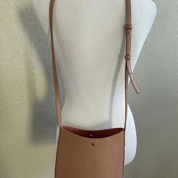 Samara Blush Crossbody Bag - Picture 7 of 8